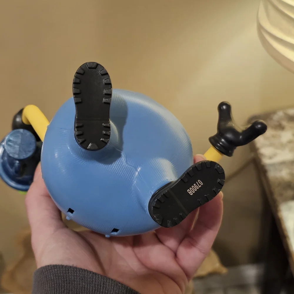 Minions The Rise Of Gru Mighty Minion Kevin - Picture 7 of 7